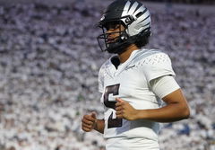 NCAA Football: Oregon at Penn State