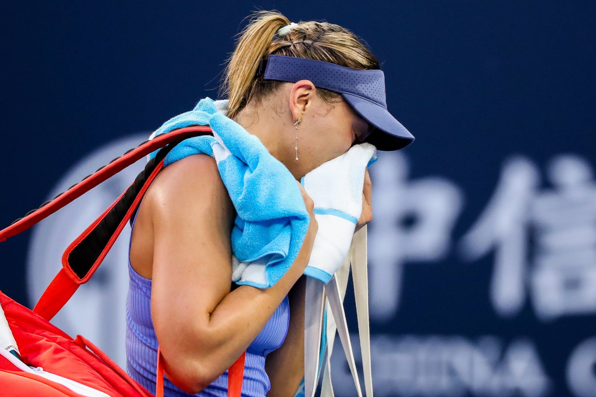 Paula Badosa Retires Hurt as Title Dream Comes to Painful End at Iasi Open