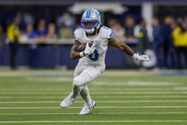 NFL: DEC 14 Lions at Rams