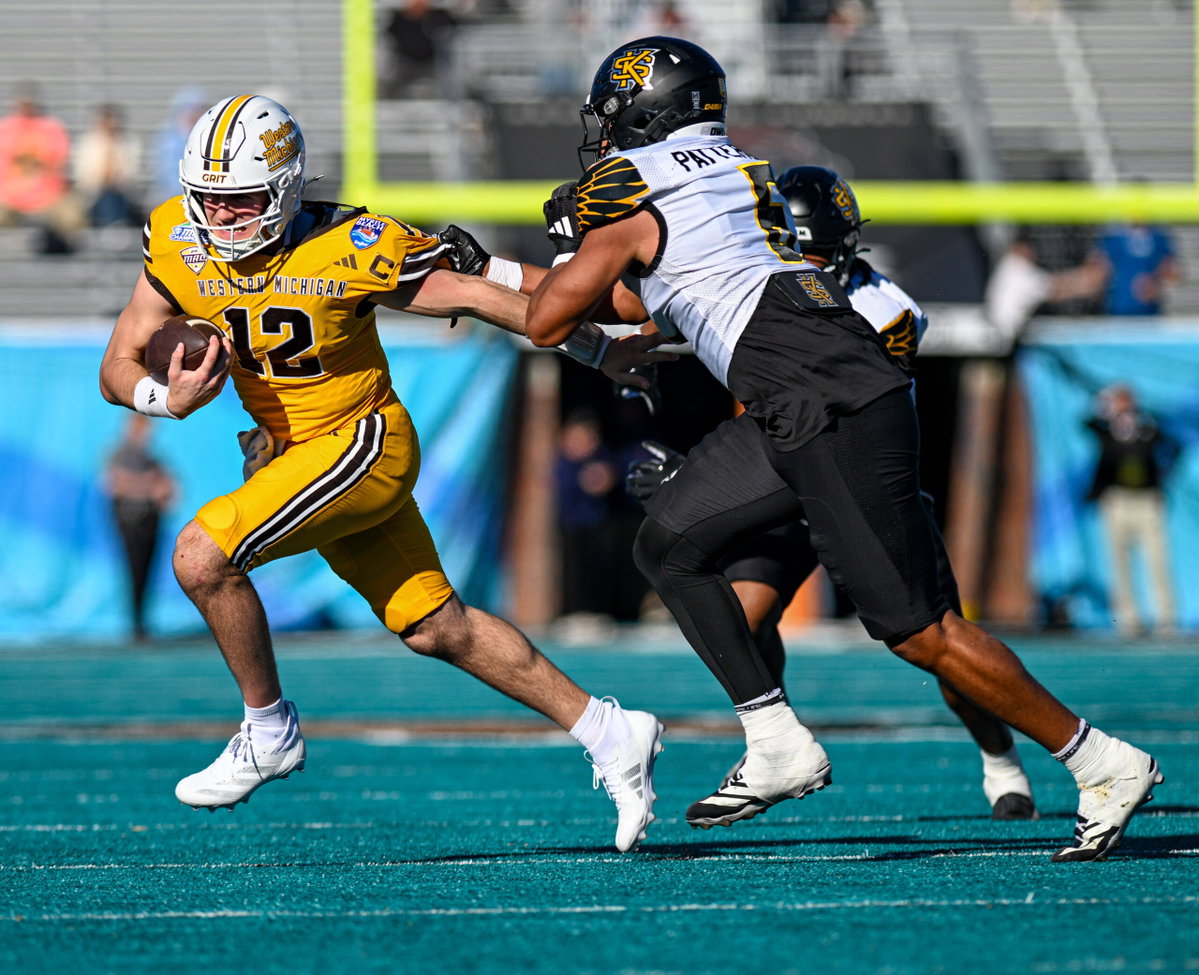 “Calls Went Our Way”: Western Michigan HC Breaks Silence on Bryce Underwood’s Controversial TD as Big Ten Issues Statement 