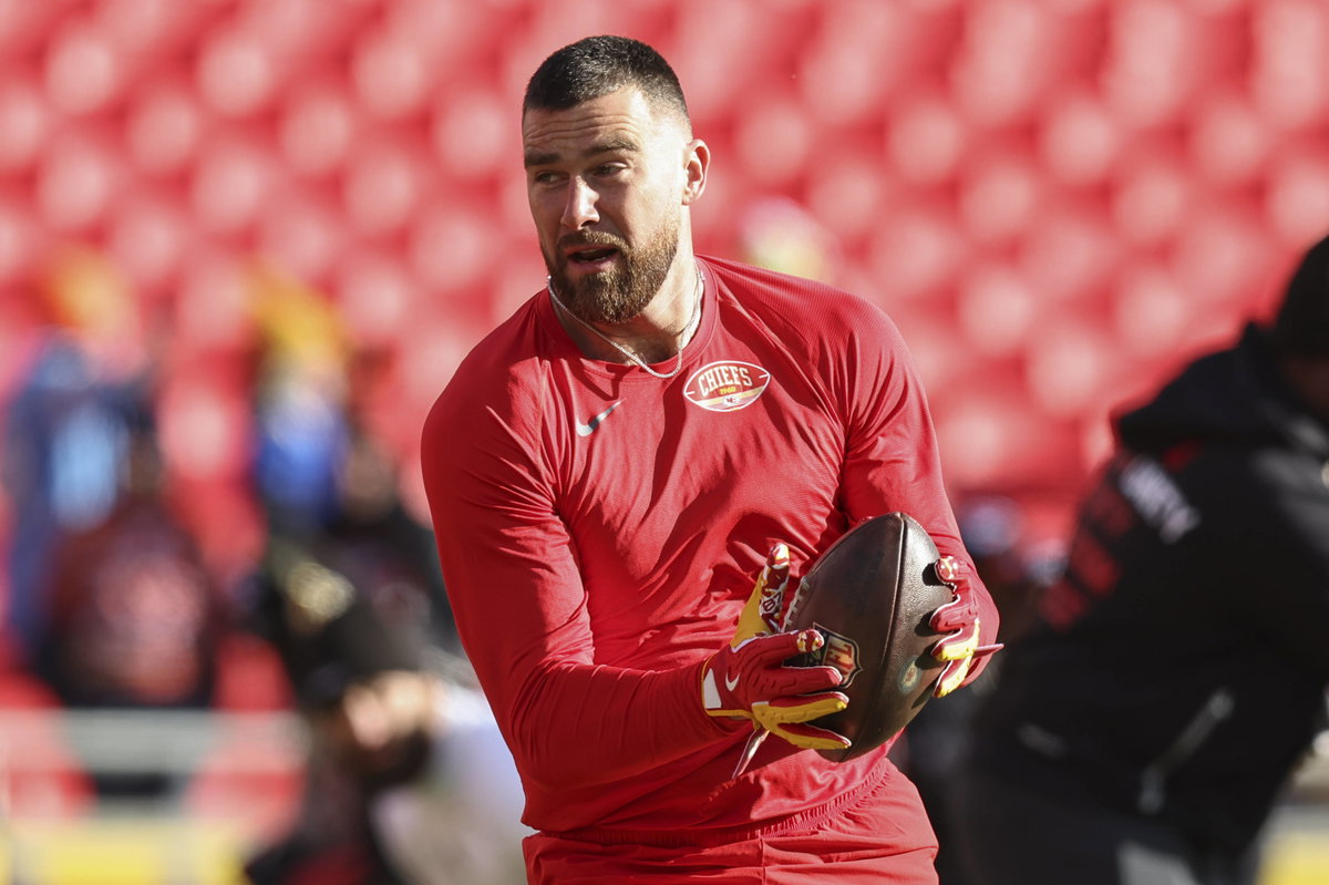 $70M Rich Travis Kelce Officially Buys Stake in $1.7 Billion MLB Team as Patrick Mahomes Reacts