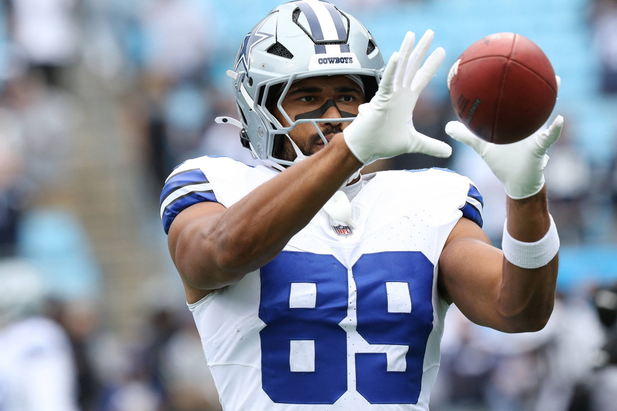 Cowboys Star Brevyn Spann-Ford Signs Long-Term Contract Extension Ahead of Giants Clash