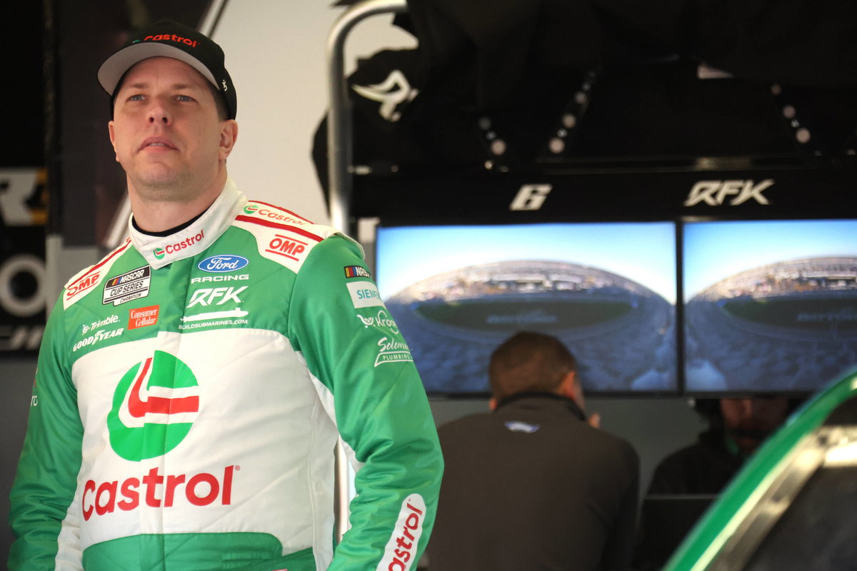 “There’s More Layers to the Onion”- Denny Hamlin Speculates Major Silly-Season Shuffle Amid Brad Keselowski’s Contradicting Driving Mandate