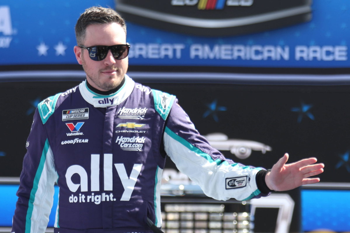 NASCAR Insider Raises Eyebrows at Alex Bowman’s ‘Unprompted’ Confession Amid HMS Exit Rumors