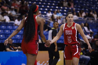 Angel Reese and Kelsey Plum