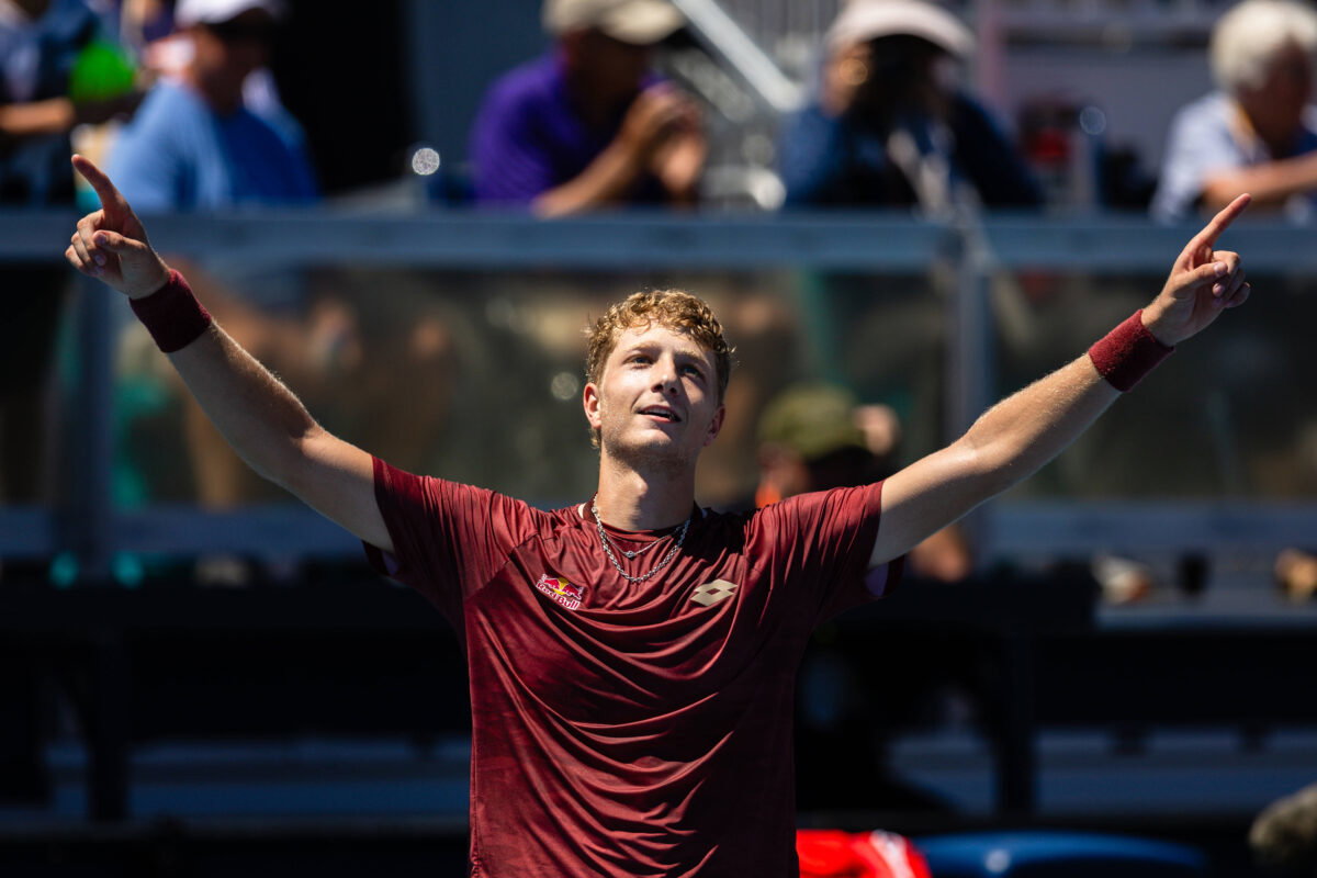 Heartfelt Tribute: Miami Open Star Dedicates Win to Late Loved One!
