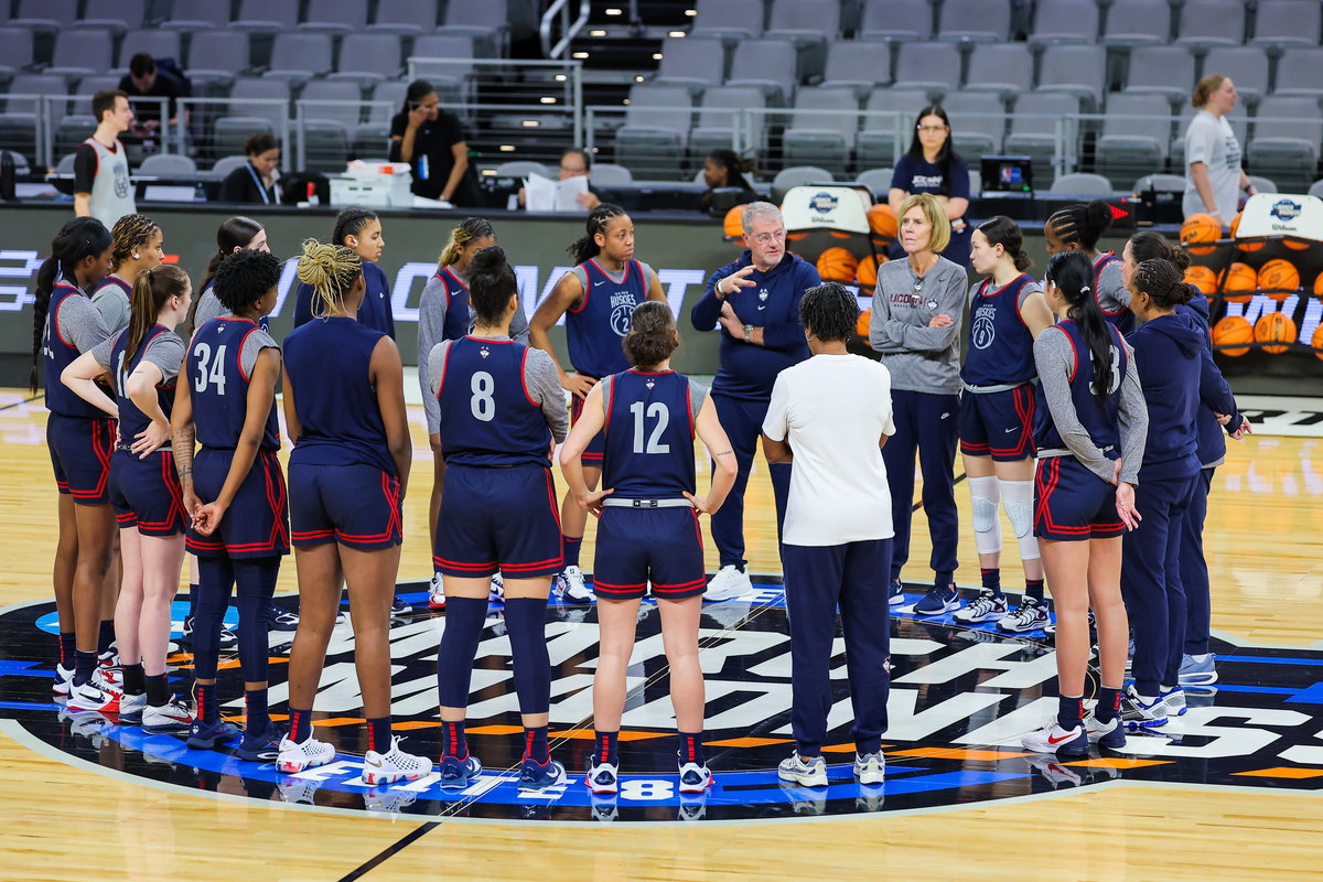 “I Don’t Have a Million-Dollar Player”: Coaches Call for More Resources As Women’s Basketball Spending Gap Grows