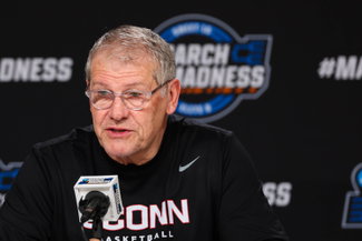 Geno Auriemma