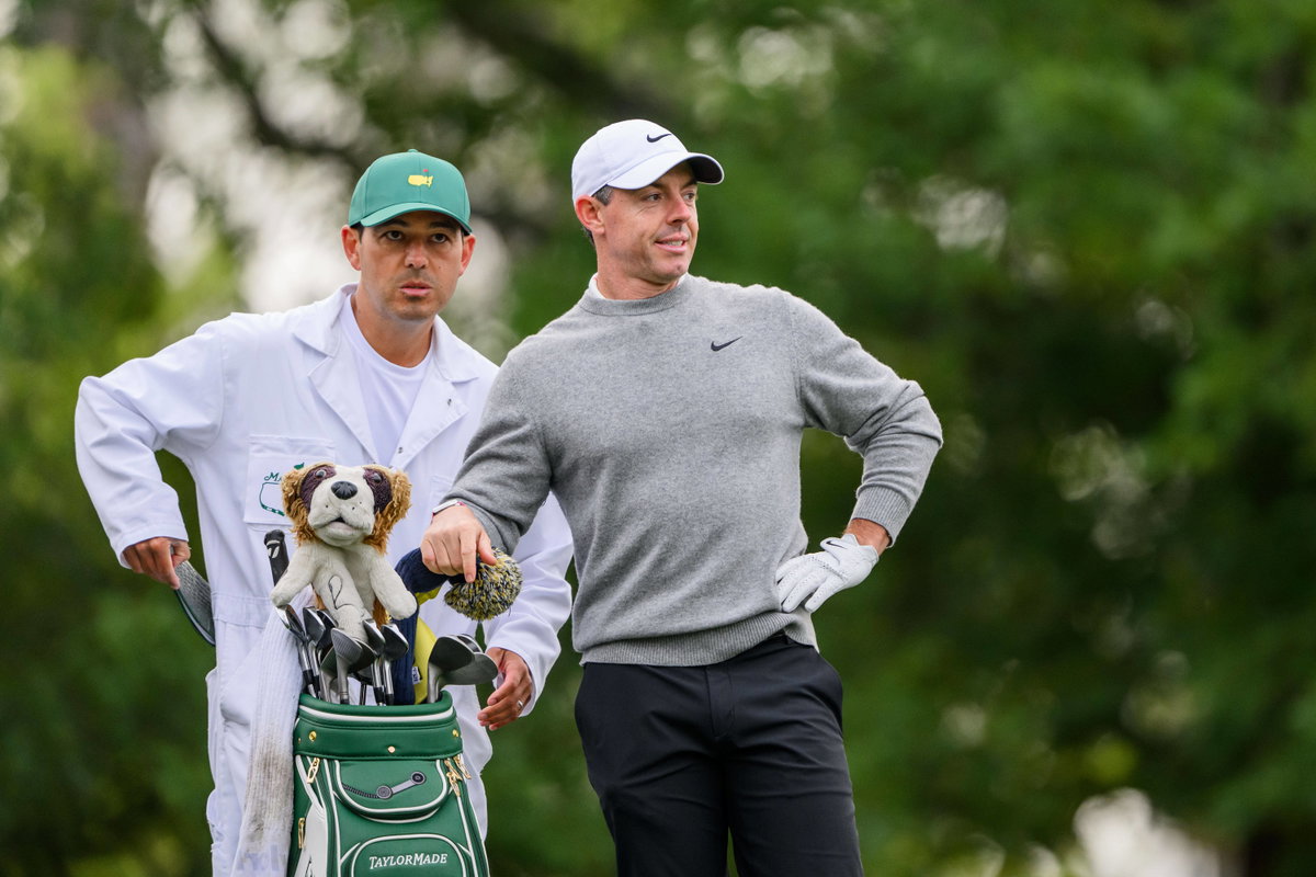 Rory McIlroy’s Caddie Plays a Part As DP World Tour Pays Tribute to Dementia Patients at $9M Event