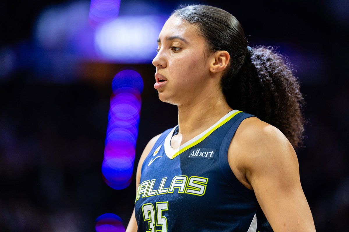 “Concerning”: WNBA Analyst Questions Dallas Wings’ Draft Choice After Azzi Fudd’s Rookie Season Takes an Unexpected Turn