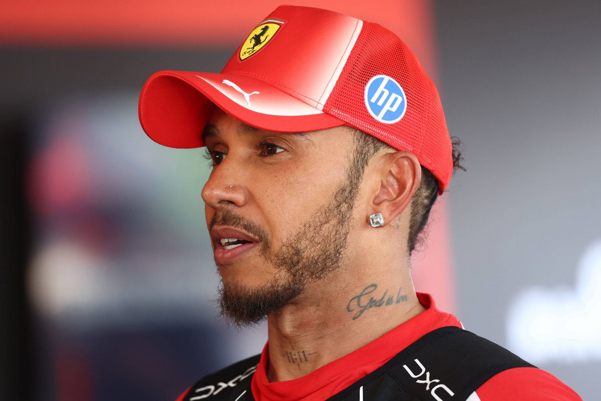 F1 Legend Knocks Down Mechanic During Race, Escapes Strong Punishment