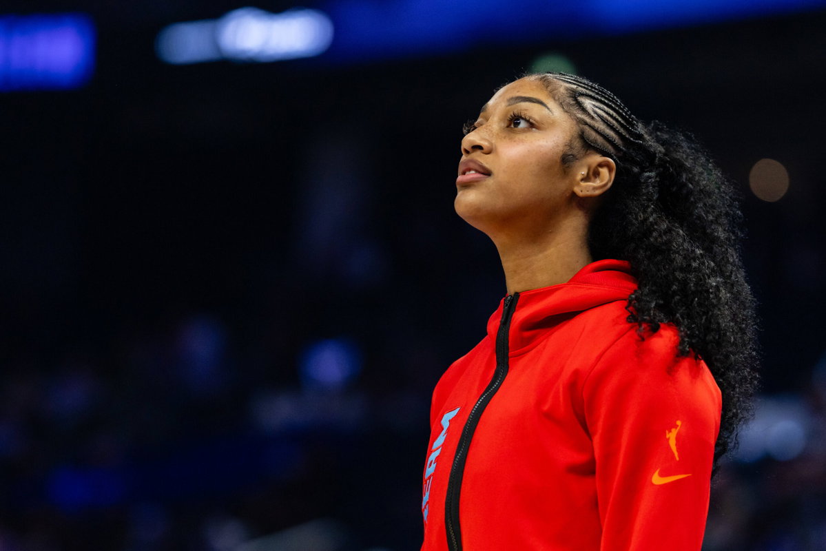Cameras Catch Angel Reese’s Physical Play Against Former LSU Teammate Amid Dream Star’s Historic Moment