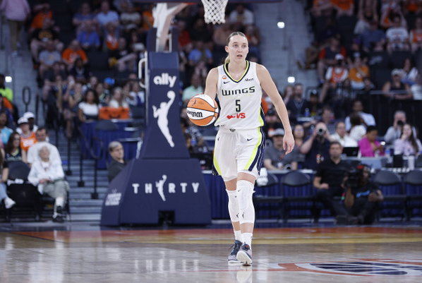 WNBA: JUL 02 Dallas Wings at Connecticut Sun
