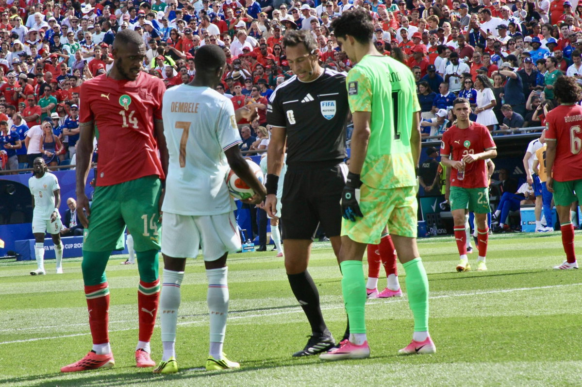 “Team is the Star”: CBS Analyst Details France’s Strategy to Keep Egos in Check