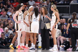 Womens National Basketball Association – Chicago Sky v Indiana Fever – United Center