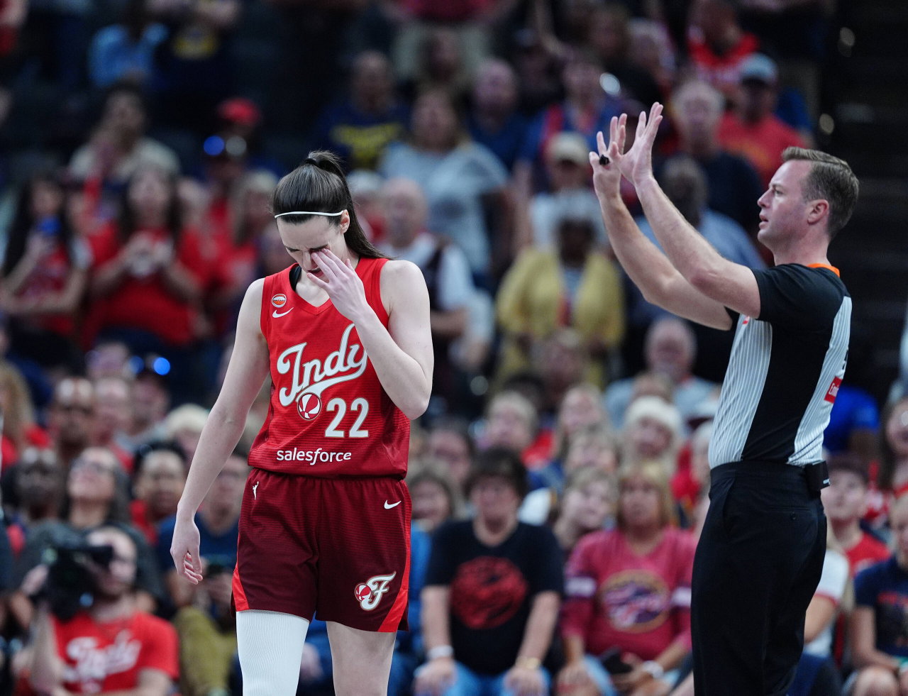 Caitlin Clark’s Tense Moment With Coach, Fever’s Cold Defense & More From Mystics’ Dominant Win