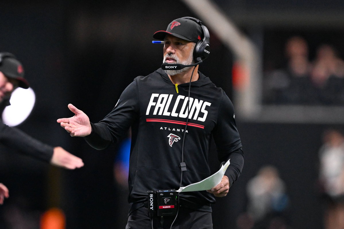 Devastating Story as Falcons Pay Tribute to DC Jeff Ulbrich’s Wife Cristina, Who Passed Away After Courageous Cancer Battle