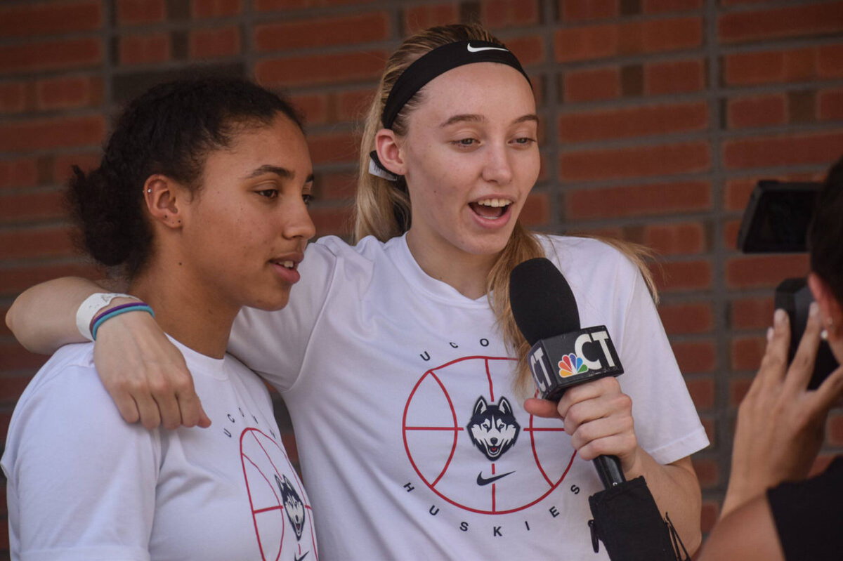 “Get To Play With My Best Friend”: Azzi Fudd Gets Real on Paige Bueckers Amid Relationship Scrutiny