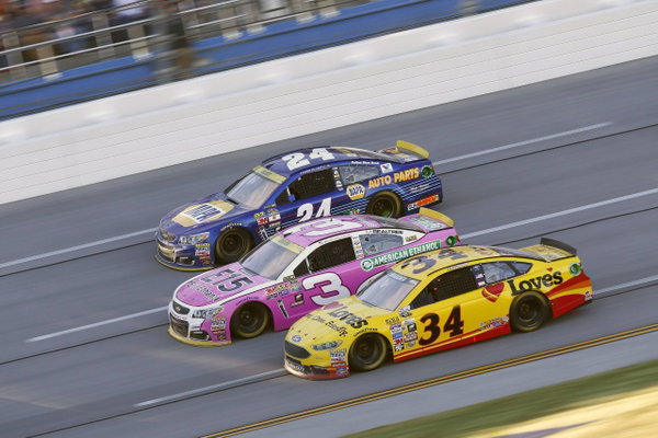 October 23, 2016 – Talladega, AL, U.S. – Talladega, AL – Oct 23, 2016: Chris Buescher (34) battles f