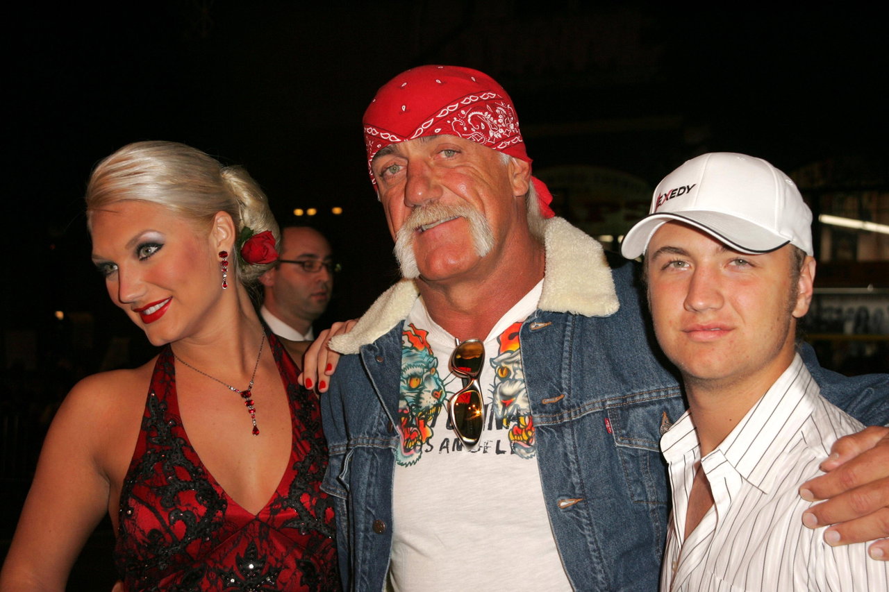 Who Are Hulk Hogan s Family Members Meet His Wife Kids 