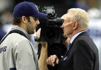 Tony Romo, Jerry Jones