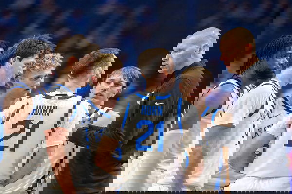October 29, 2024: Kentucky head coach Mark Pope speaks with, from left, Ansley Almonor, Trent Noah, Collin Chandler, Wal