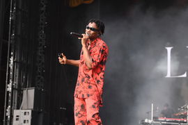 Lucky Daye performing at ALL POINTS EAST