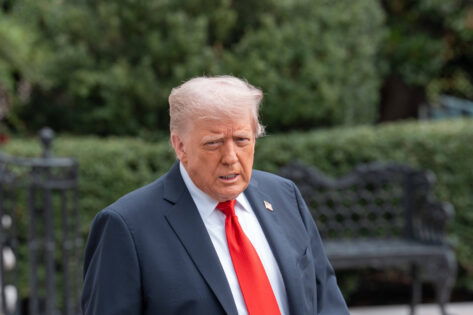 Donald Trump Surprised by Warm Fan Reception Despite US Open Match Delays and Security Chaos