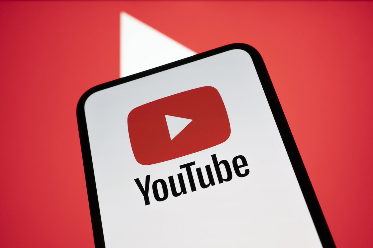 YouTube Reportedly Wins Three-Way Broadcast Battle for NFL Streaming Rights Amid Antitrust Investigation