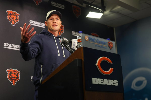 SPORTS-FBN-BEARS-JOHNSON-TB