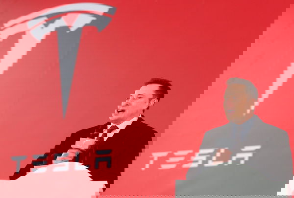 News Bilder des Tages (190307) &#8212; BEIJING, March 7, 2019 (Xinhua) &#8212; Tesla CEO Elon Musk speaks at the groundbreaking c