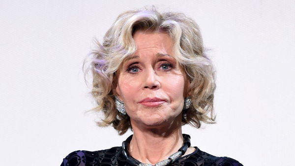 Jane Fonda sad