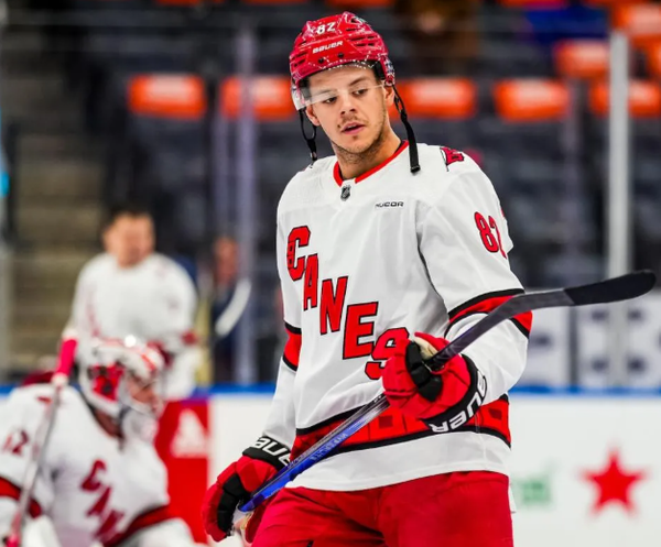jesperi kotkaniemi carolina hurricanes