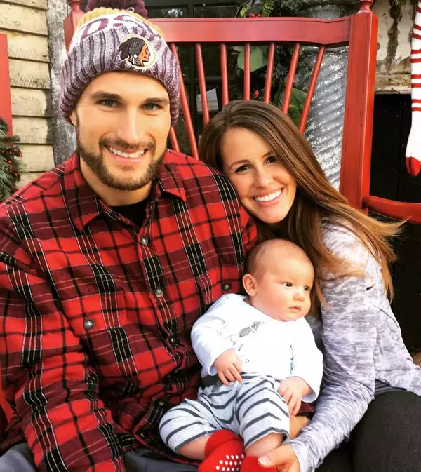 kirk-cousins-julie-hampton-2-d995371c7ffd4bfaaa7cba8e76309945