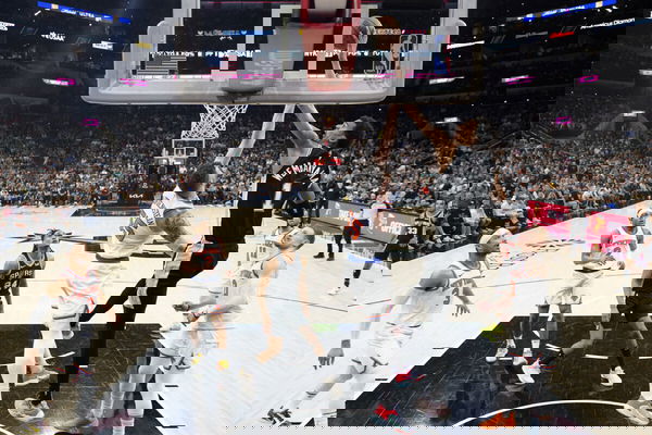 NBA: New York Knicks at San Antonio Spurs