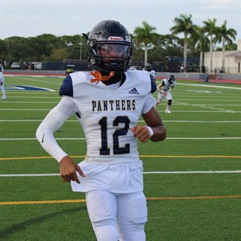 College Football Program Mourns as 18-Year-Old Athlete Dies in Shooting Violence