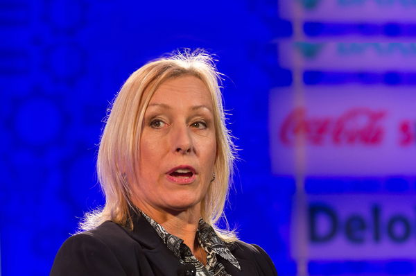 Martina Navratilova Sucking Cock - Martina Navratilova Shuts Down a 'Peach of a Man' After His Strong Rebuttal  to Her Criticism of Billionaire Elon Musk - EssentiallySports