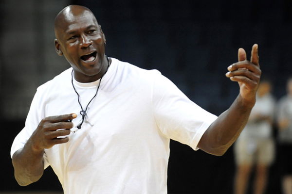 Mike D'Antoni to meet with Hornets owner Michael Jordan