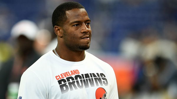 Cleveland Browns RB Nick Chubb lifts 610 pounds in epic video