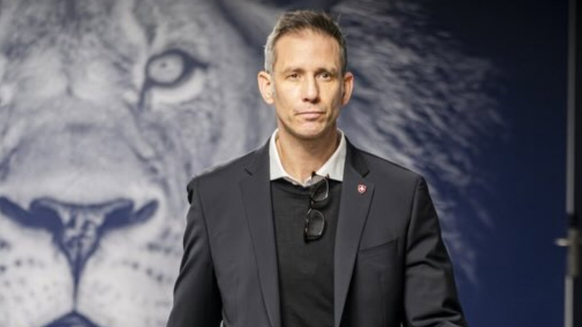 Olympics Coach Admits to COVID Controversy to Fight for Ice Hockey Medals