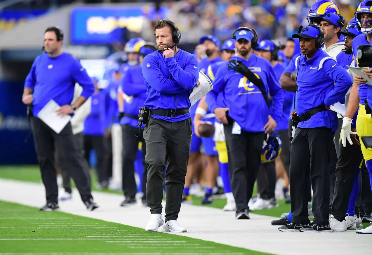 Rams Coach Makes Final Career Decision as Giants’ Favorite HC Candidate Emerges
