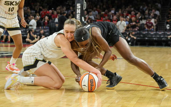 Chicago Sky v Las Vegas Aces