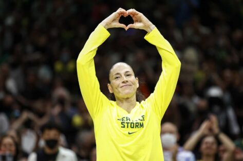 Sue Bird’s Mic-Drop Moment From HOF Speech Had Nothing to Do With Basketball