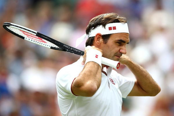 roger-federer-didn-t-break-rules-wearing-uniqlo-says-wimbledon-official