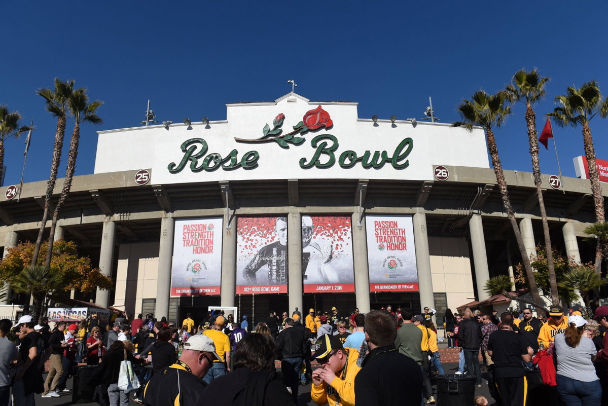 Rose Bowl Protects Historic Tradition as CFP Finalizes Long-term Playoff Decision