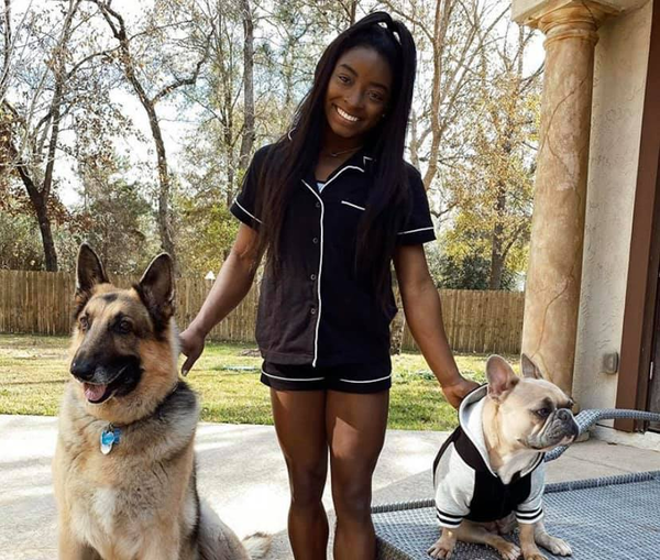 simone biles dogs