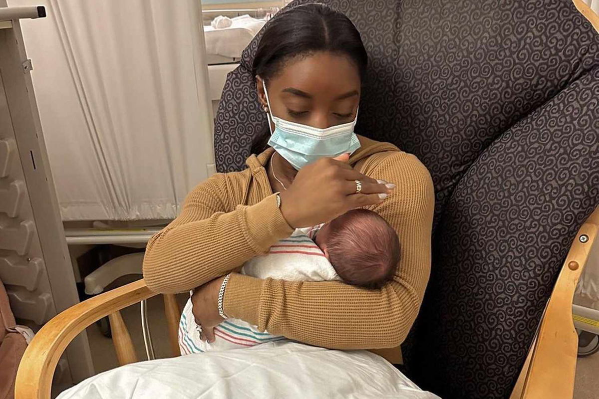 Simone Biles, Fiance Jonathan Owens and Her Family Captured in First  Picture With 'Baby Biles' and It's Adorable - EssentiallySports