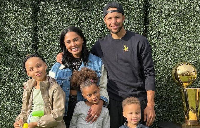 Where Has Time Gone","They Are Growing Up Too Quick": Stephen Curry Fans  React to Adorable Video of His Kids - EssentiallySports