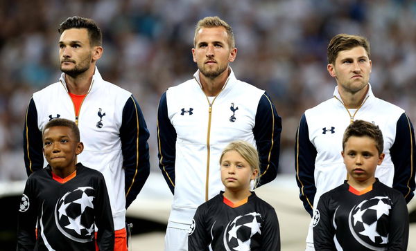 Mandatory Credit: Photo by Robbie Stephenson/Jmp/Shutterstock (5897465ce) Hugo Lloris, Harry Kane and Ben Davies of Tott