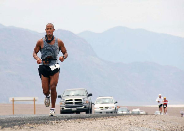 Retired Navy SEAL David Goggins on Willpower & Weight Loss: Something In  You Has To Wake Up – Fitness Volt